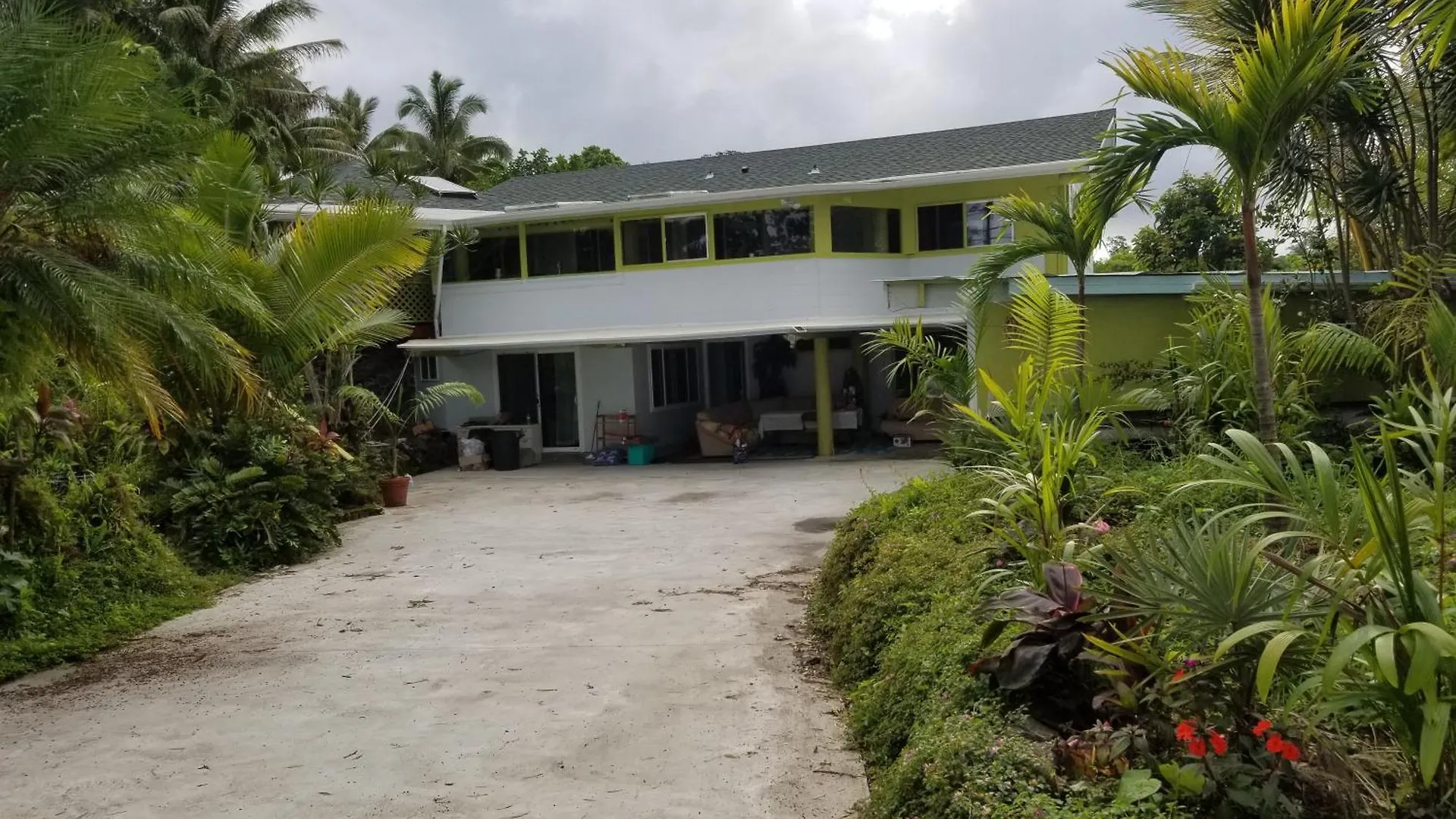 4 Bedroom 3 Batroom Home Keaau